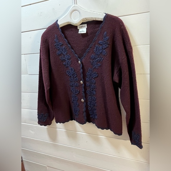 ❣️LAURA PETITES Burgundy Vintage Wool Cardigan - Size S - Picture 3 of 8